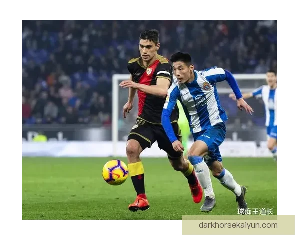 足球新星得分数据揭示状态回暖趋势，未来表现值得关注